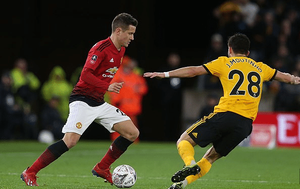 个场上表现 个场上表现